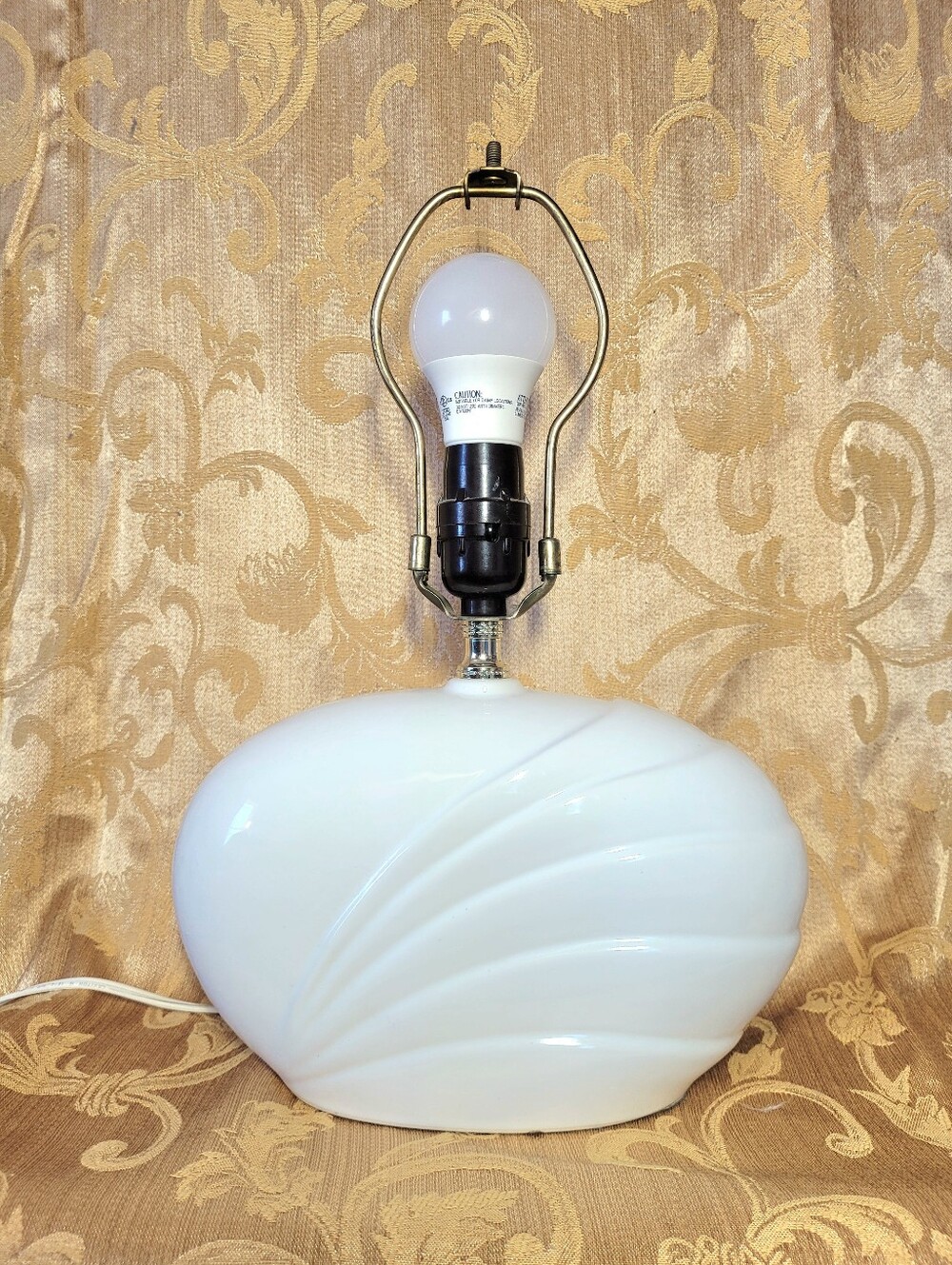 Small Vintage Ceramic Art Deco Table Lamp White Mid Century Modern Home Decor